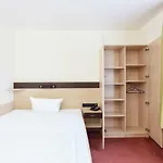 فندق Mit-mensch 3*