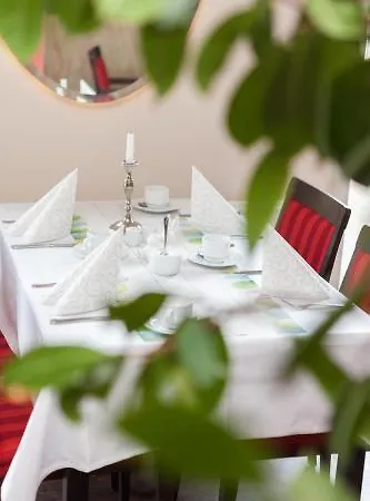 Mit-mensch 3* Berlin