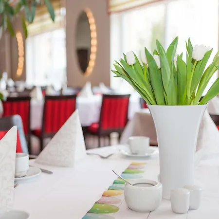 Mit-mensch מלון ברלין