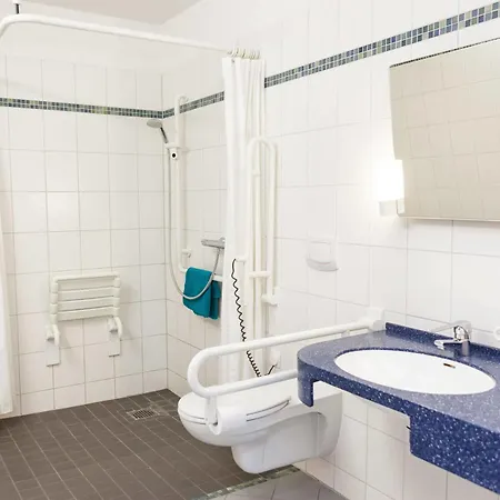 Hotel Mit-mensch 3*