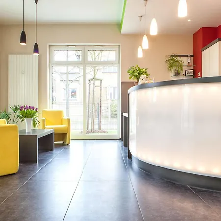 Mit-mensch Hotel