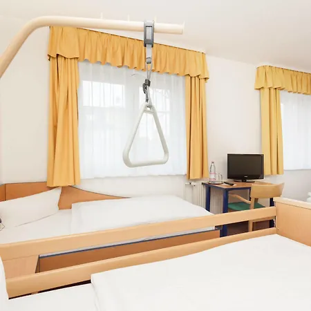 Mit-mensch Hotel
