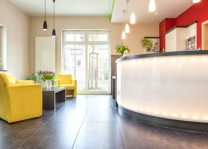 ホテル Mit-mensch