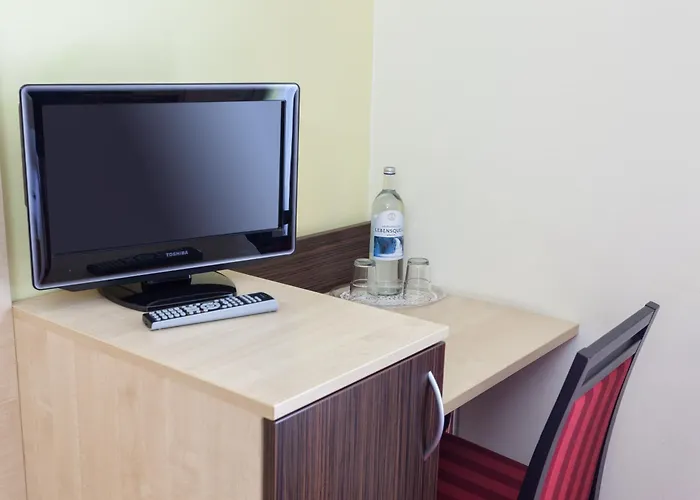 Mit-mensch 3* Berlin