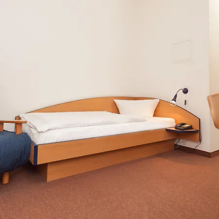 Hotel Mit-mensch