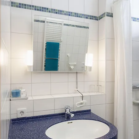 Mit-mensch Hotel 3*
